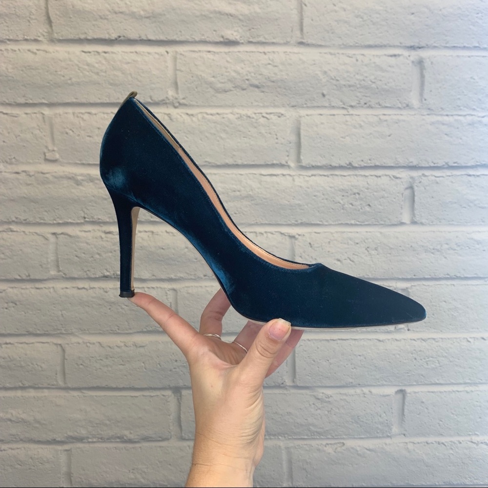 SJP by Sarah Jessica Parker Blue Suede Pumps US 8